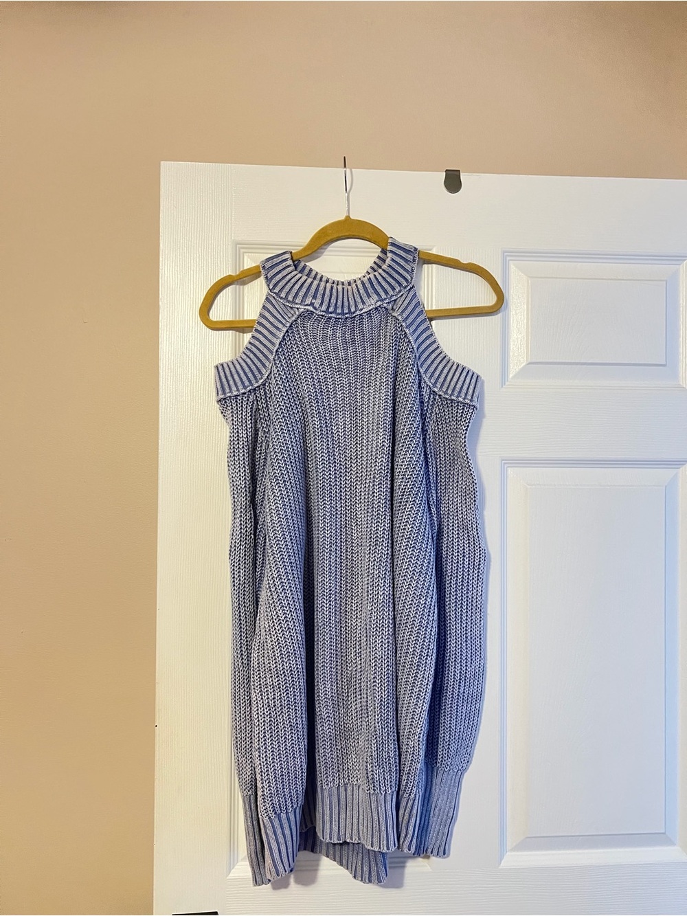 Free People Light Blue and Cream Ribbed Knit Sweater